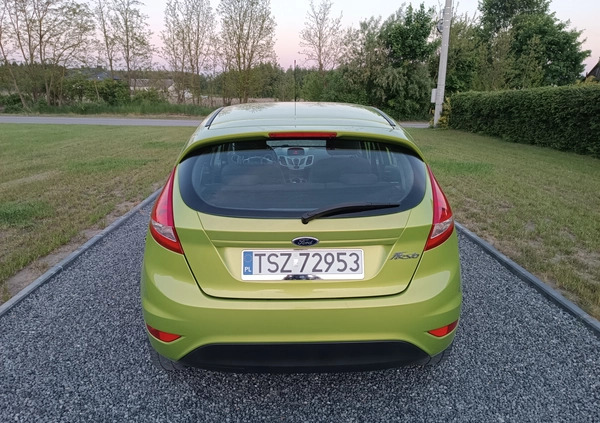 Ford Fiesta cena 22950 przebieg: 169500, rok produkcji 2012 z Staszów małe 497